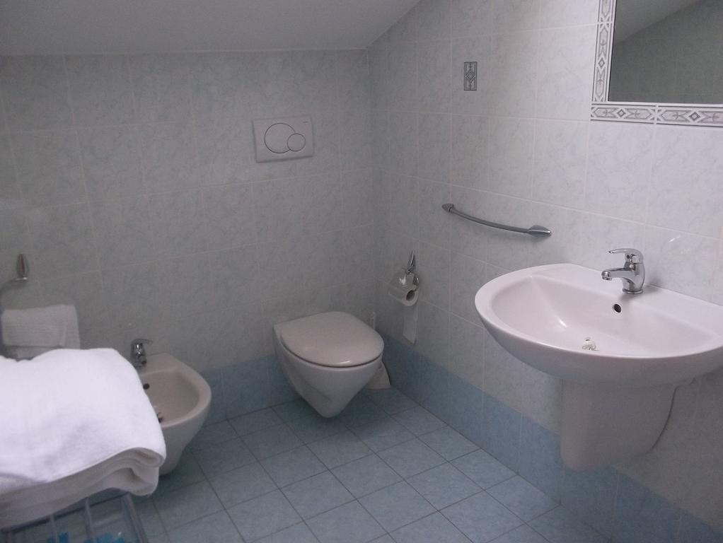 Le Antiche Torri Panzió Pescasseroli Szoba fotó