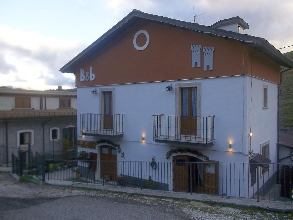 Le Antiche Torri Panzió Pescasseroli Kültér fotó