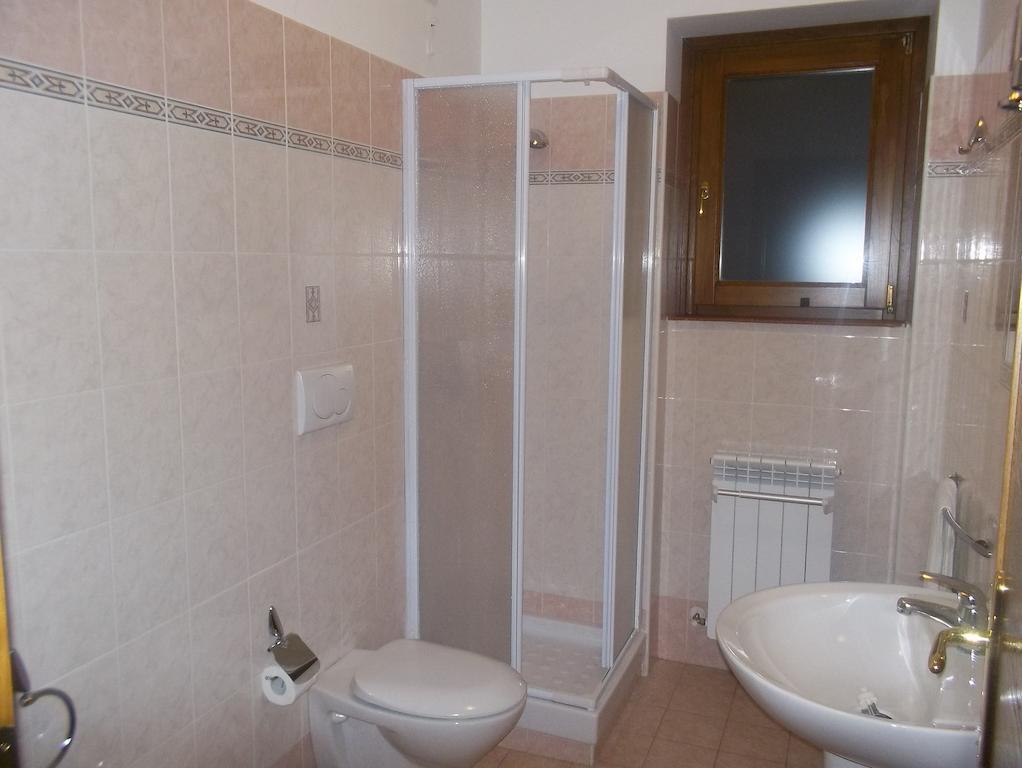 Le Antiche Torri Panzió Pescasseroli Szoba fotó